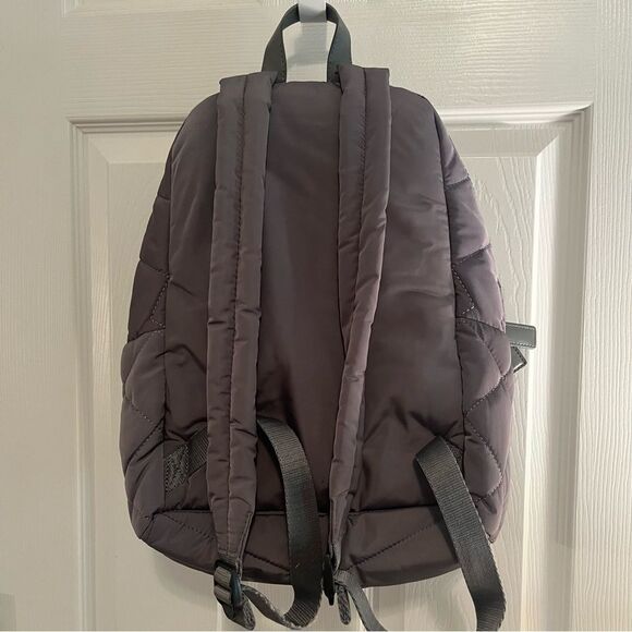 Marc Jacobs Quilted Backpack - Picture 5 of 6